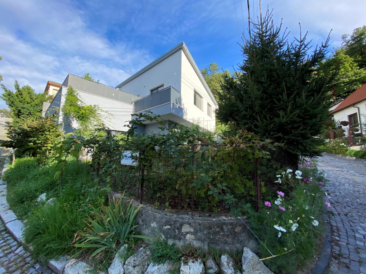 Rosemary Apartment Μπρατισλάβα Εξωτερικό φωτογραφία